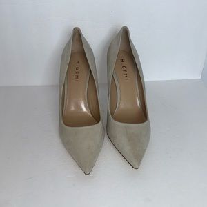 M. Gemi Esatto 90mm Sand Suede Color in Size 38 1/2